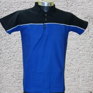 Playera tipo polo en dos colores.